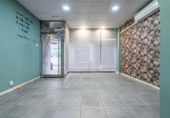 Local comercial en venta con 55m² en Armilla, Calle Ganivet foto