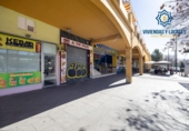 146m² locaux commerciaux pour vente à Grenade, dans le quartier de Joaquina Eguaras Nord, Calle Ismael photo