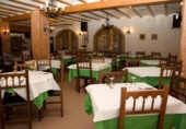 955m² restaurant pour vente à Tuéjar, photo