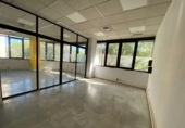 89m² bureau pour location à Séville, dans le quartier de Los Bermejales photo