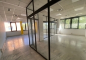 89m² bureau pour location à Séville, dans le quartier de Los Bermejales photo