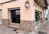112m² commercial premises for rent in Lebrija photo