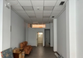 144m² commercial premises for sale in Torrelavega, Inmobiliaria photo