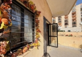 Local comercial en venta con 60m² en Torrevieja foto