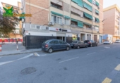 Bar en venta con 138m² en Granada, en la zona de Santa Adela, Calle Pavía foto