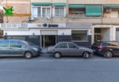 Bar en venta con 138m² en Granada, en la zona de Santa Adela, Calle Pavía foto