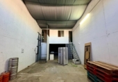 Nave Industrial en venta con 978m² en Aguilar de la Frontera, Calle Tumbajarros foto