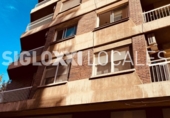 Oficines
en venda
amb 195m² a l'Hospitalet de Llobregat, a la zona de Sant Josep, Carrer d'Enric Prat de la Riba foto