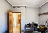 335m² bâtiment pour vente à Torrevieja, photo
