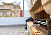 335m² bâtiment pour vente à Torrevieja, photo