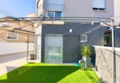 335m² bâtiment pour vente à Torrevieja, photo