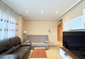 335m² bâtiment pour vente à Torrevieja, photo
