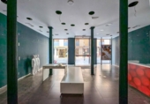 104m² locaux commerciaux pour vente à Grenade, dans le quartier de Quartier de la Madeleine, Calle Paz photo