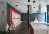 104m² locaux commerciaux pour vente à Grenade, dans le quartier de Quartier de la Madeleine, Calle Paz photo