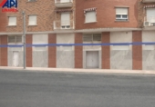 Local comercial
en venda
amb 904m² a Linares foto