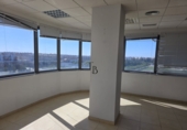 80m² bureau pour location à Séville, dans le quartier de La Bachillera, Calle Astronomia, 1 photo