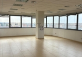 80m² bureau pour location à Séville, dans le quartier de La Bachillera, Calle Astronomia, 1 photo