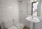 200m² locaux commerciaux pour vente à Alicante, Calle Antonio Martín Trenco photo