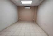 Local comercial en venta con 85m² en Almendralejo, Calle Palomas foto