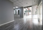 150m² locaux commerciaux pour vente à Elche, photo