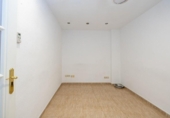 54m² offices for sale in Granada, in the area of San Antón Neighborhood, Calle Pintor Zuloaga photo