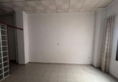 Local comercial en venta con 147m² en Torrevieja, Calle Joaquín Chapaprieta foto