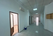 Local comercial en venta con 147m² en Torrevieja, Calle Joaquín Chapaprieta foto