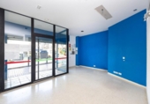 240m² locaux commerciaux pour vente à Grenade, dans le quartier de Cité Jardin, Calle Periodista Manuel Sant. Pérez photo