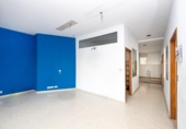 240m² commercial premises for sale in Granada, in the area of Garden City, Calle de José Tamayo photo