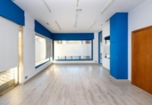240m² commercial premises for sale in Granada, in the area of Garden City, Calle de José Tamayo photo