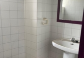 76m² locaux commerciaux pour vente à Torrelavega, Calle Carrera photo