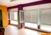 Local comercial en alquiler con 76m² en Torrelavega foto
