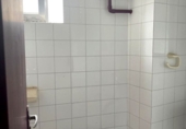 Local comercial en alquiler con 76m² en Torrelavega foto