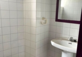 Local comercial en alquiler con 76m² en Torrelavega foto