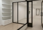 195m² commercial premises for sale in Castelldefels, Carrer de Juan de la Cierva photo