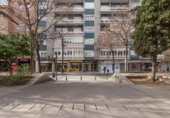 240m² commercial premises for sale in Granada, photo