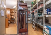 240m² commercial premises for sale in Granada, photo