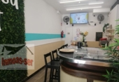 Bar
en lloguer, traspàs
amb 31m² a Barcelona, a la zona de Vilapicina i la Torre Llobeta, Avinguda dels Quinze foto