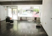 Local comercial en venta con 200m² en Vigo, en la zona de Vigo, Rúa de Gerona foto