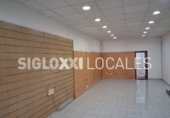 88m² commercial premises for rent in Barcelona, in the area of the Camp of the Harp of the Clot, Carrer Antic de Bofarull photo