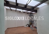 88m² commercial premises for rent in Barcelona, in the area of the Camp of the Harp of the Clot, Carrer Antic de Bofarull photo