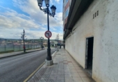 Local comercial en venta con 328m² en Oviedo, en la zona de Teatinos foto