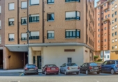 269m² commercial premises for sale in Avilés photo