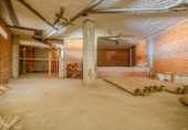269m² commercial premises for sale in Avilés photo