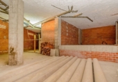269m² commercial premises for sale in Avilés photo