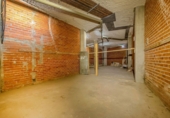 269m² commercial premises for sale in Avilés photo