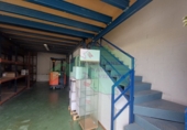 120m² warehouse industrial for rent in Loiu photo