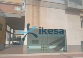 125m² commercial premises for sale in Roquetas de Mar, Calle Briviescas photo