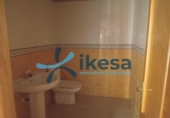 125m² commercial premises for sale in Roquetas de Mar, Calle Briviescas photo