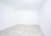 59m² locaux commerciaux pour vente à Elche, Avenida Cortes Valencianas photo